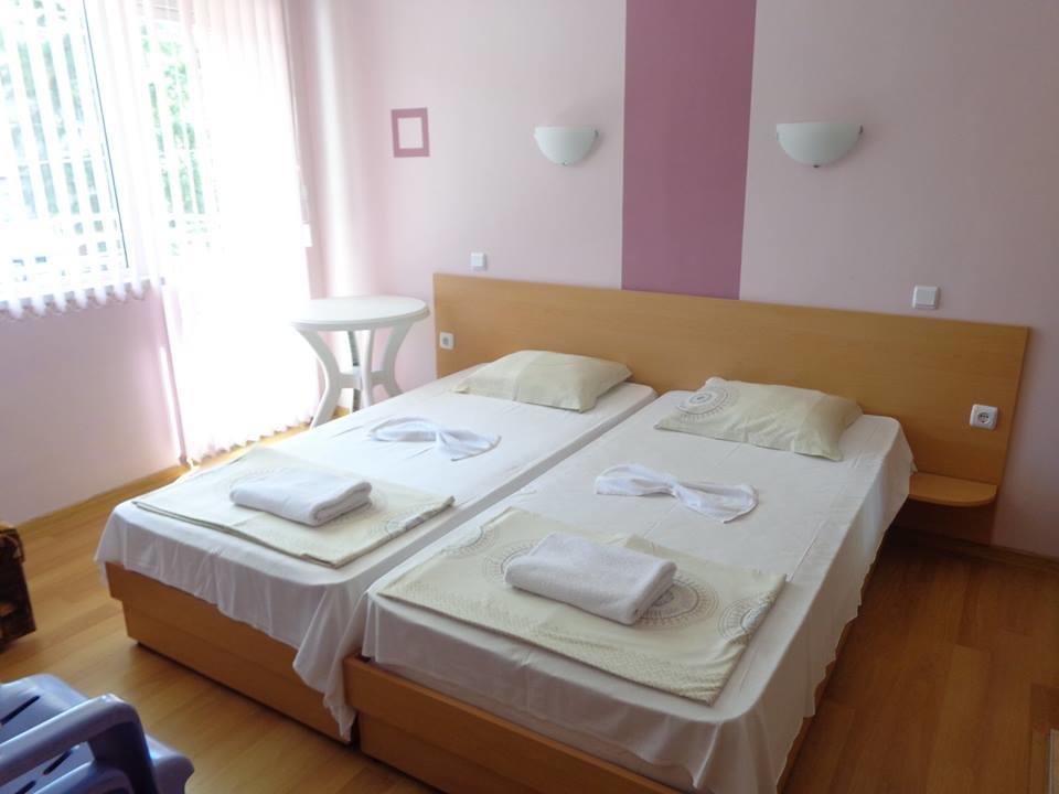Guest Rooms Rusalka Кранево Екстериор снимка