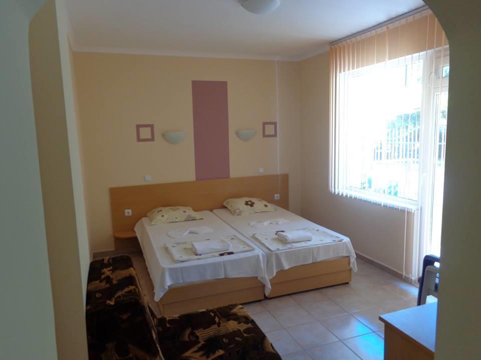 Guest Rooms Rusalka Кранево Екстериор снимка
